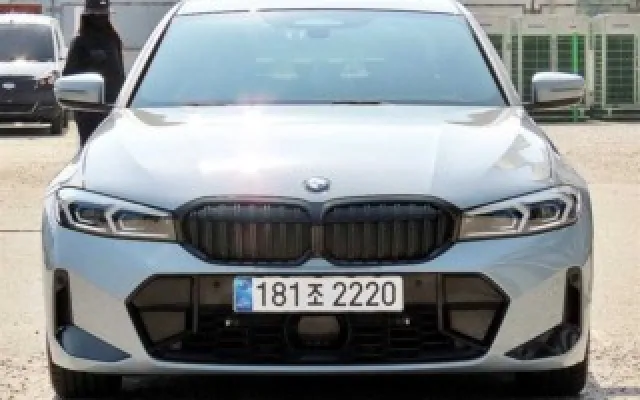 수원중고자동차매매가격 3시리즈 (G20) 320i M 스포츠 매물 사진 16 - 2025/09 20,633km